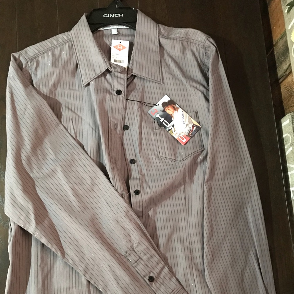 Cinch button down